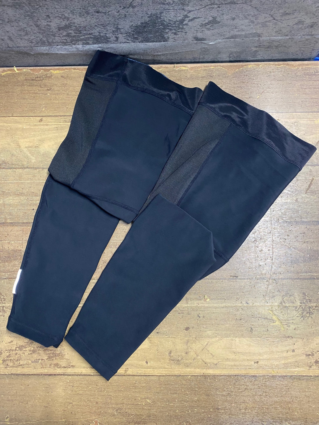 KE152 パールイズミ PEARL iZUMi レッグウォーマー 黒 L