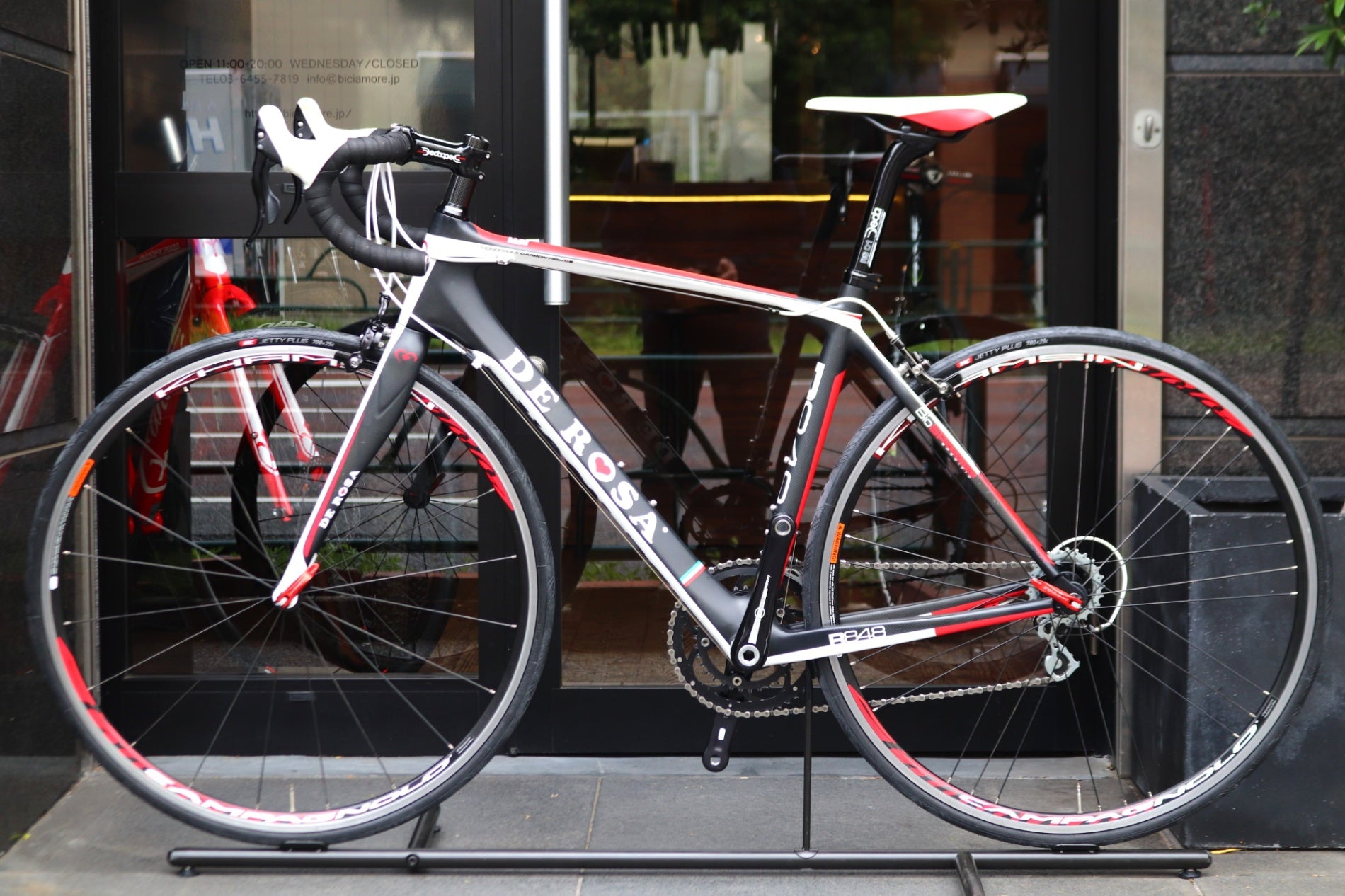 【送料無料】DE ROSA R848 2012年 ロードバイク デローザ DE ROSA R848 2012モデル 45サイズ カンパニョーロ