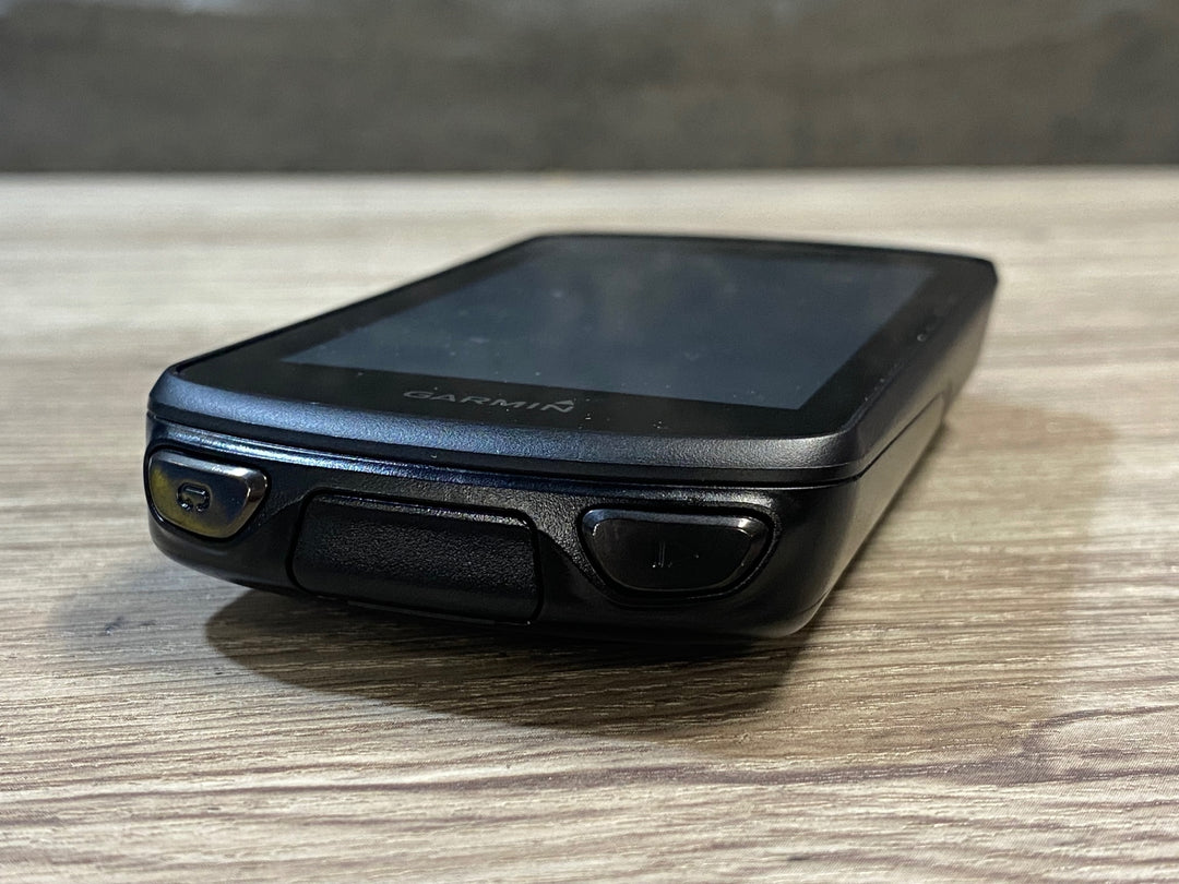 KM860 ガーミン GARMIN エッジ EDGE 1030 PLUS サイクルコンピューター 動作確認済