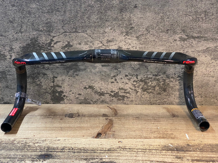 JJ132 チネリ cinelli ram カーボン ドロップハンドル エンド部C-C 420mm ※ケーブル穴拡張加工あり