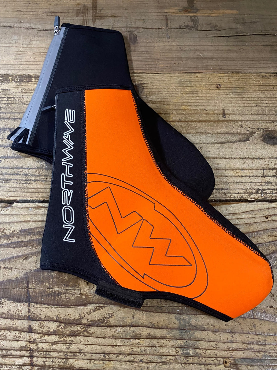 KJ155 ノースウェーブ NORTHWAVE シューズカバー オレンジ L