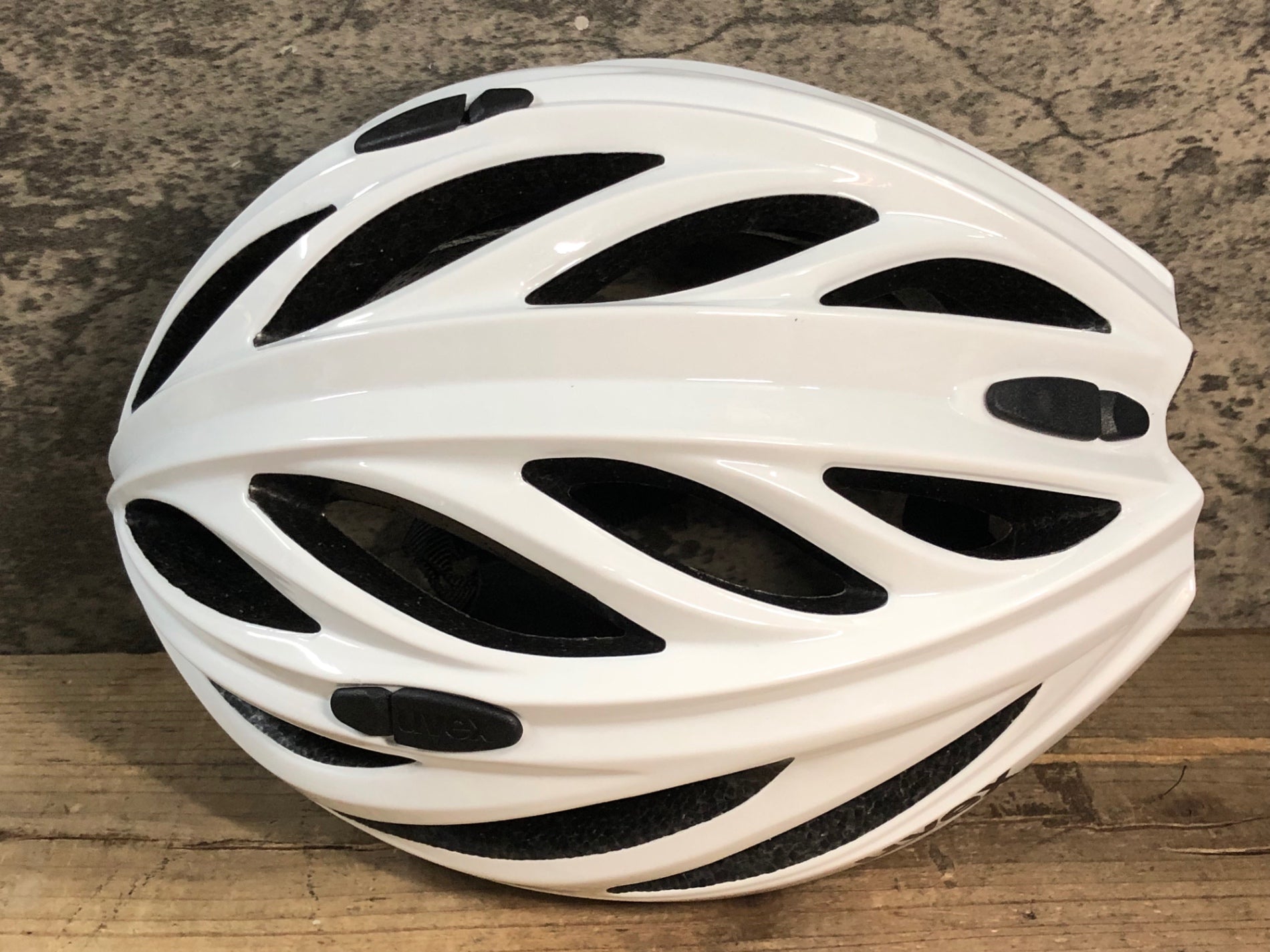 JU327 ウベックス uvex boss race ヘルメット 白 55-60cm 2023/02製造