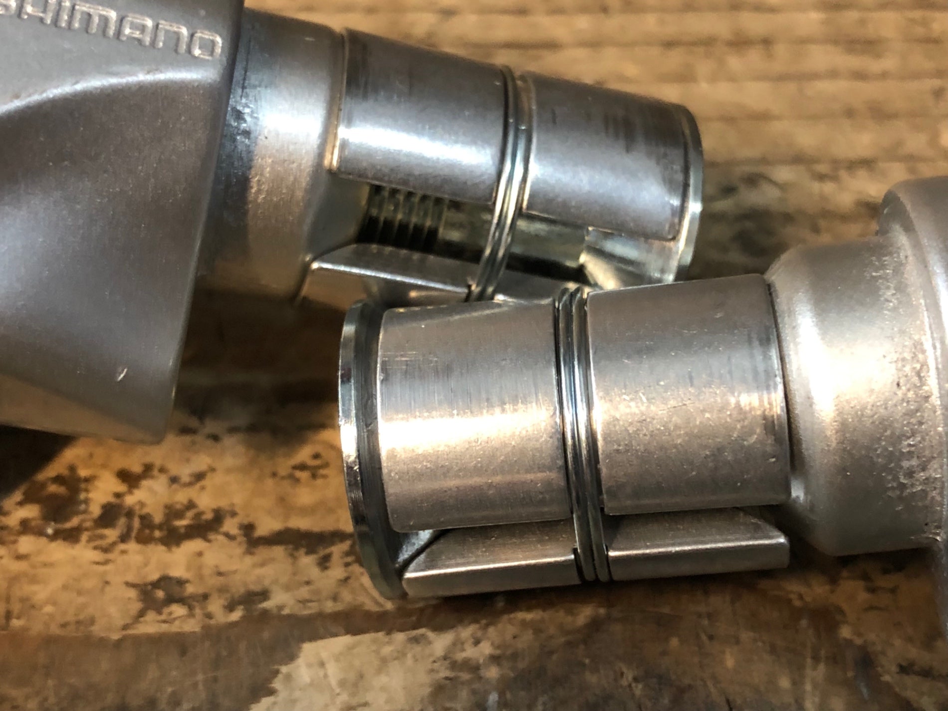 JT976 シマノ SHIMANO SL-BS77 バーエンドシフター バーコン 左右