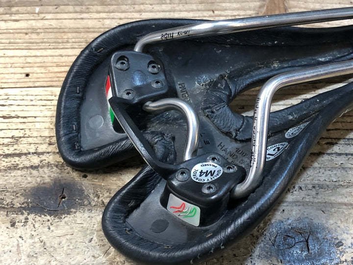JY760 SELLE SMP dynamic サドル 黒 138mm inox tube