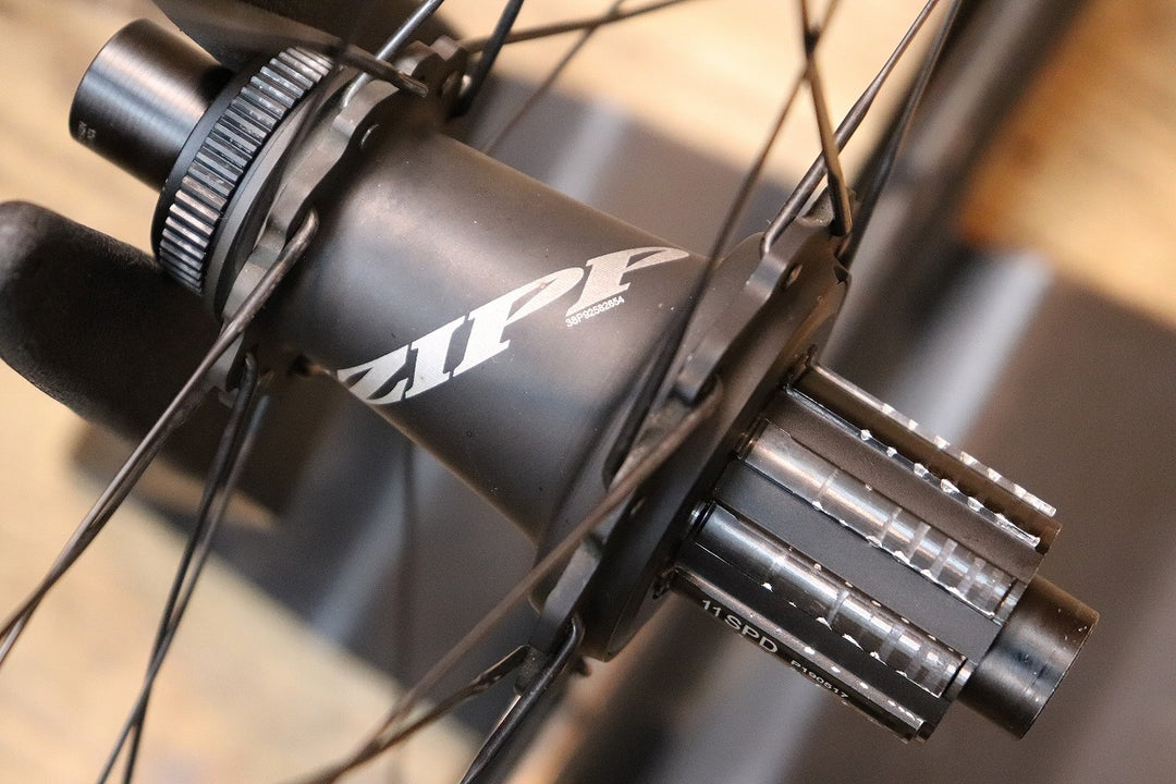 ジップ ZIPP 303 NSW DISC カーボン チューブレスレディ ホイールセット シマノ 11S/12S 21C 【芦屋店】