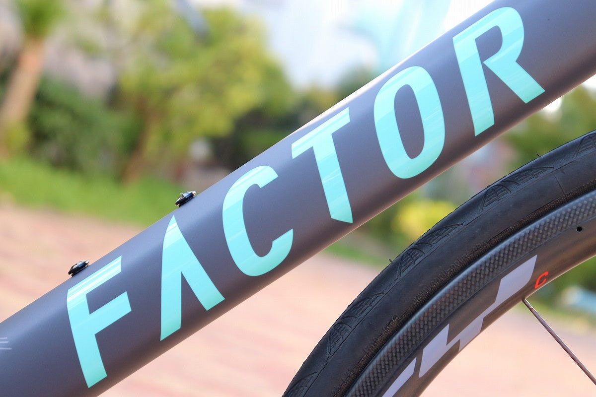 Factor O2 サイズ49 Dura ace Di2 コンポ、その他付き ファクター FACTOR O2 2017モデル 49サイズ シマノ デュラエース R9150
