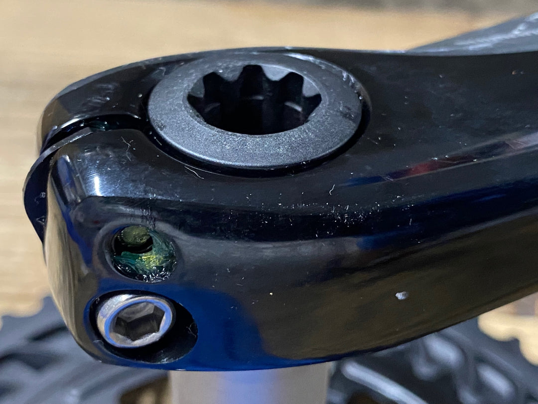 JV819 シマノ SHIMANO 105 FC-R7000 クランクセット 黒 50/34T 172.5mm
