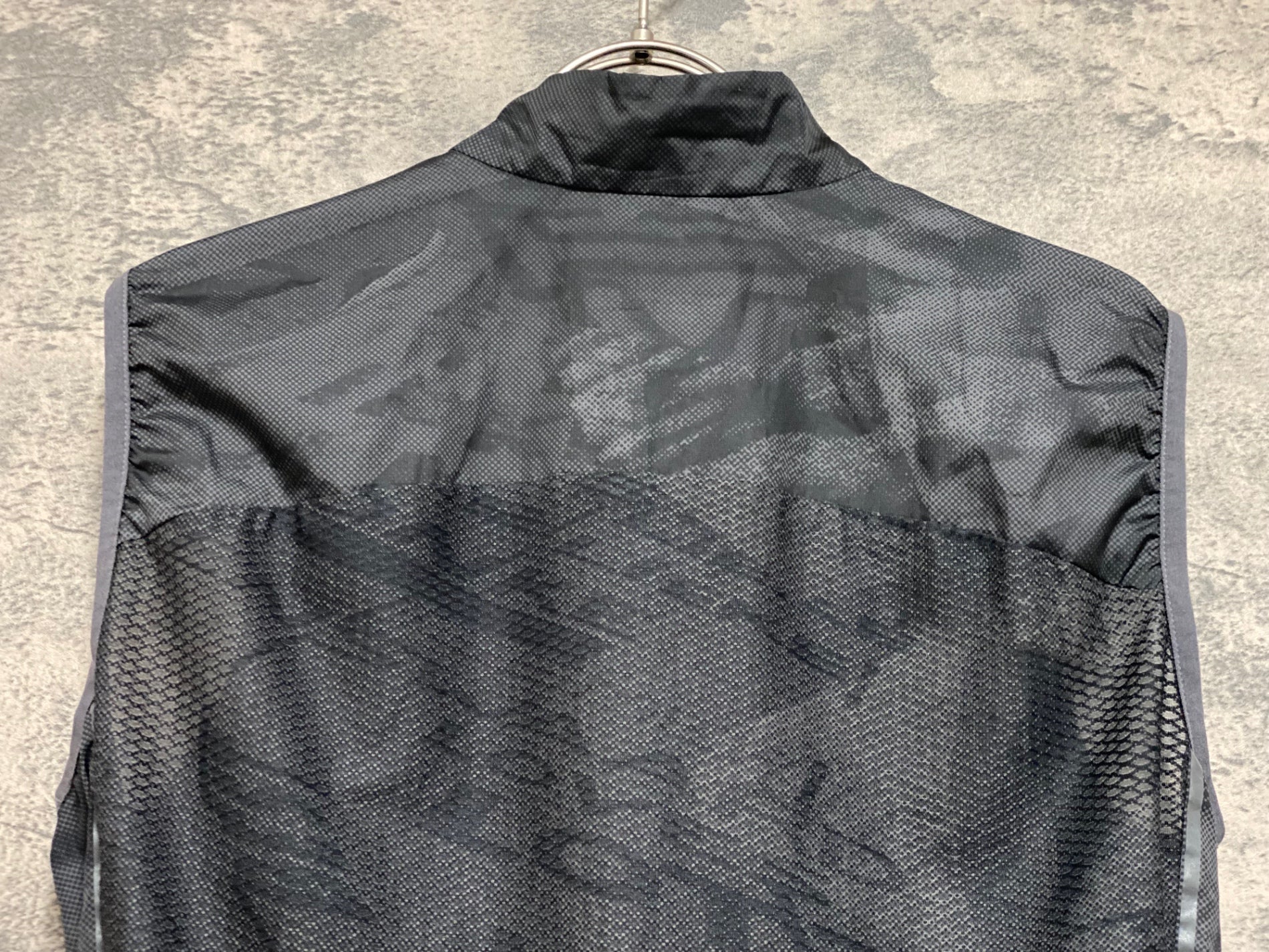 JM642 ラファ Rapha PRO TEAM LIGHTWEIGHT GILET ROAD GRAFFITI ジレ