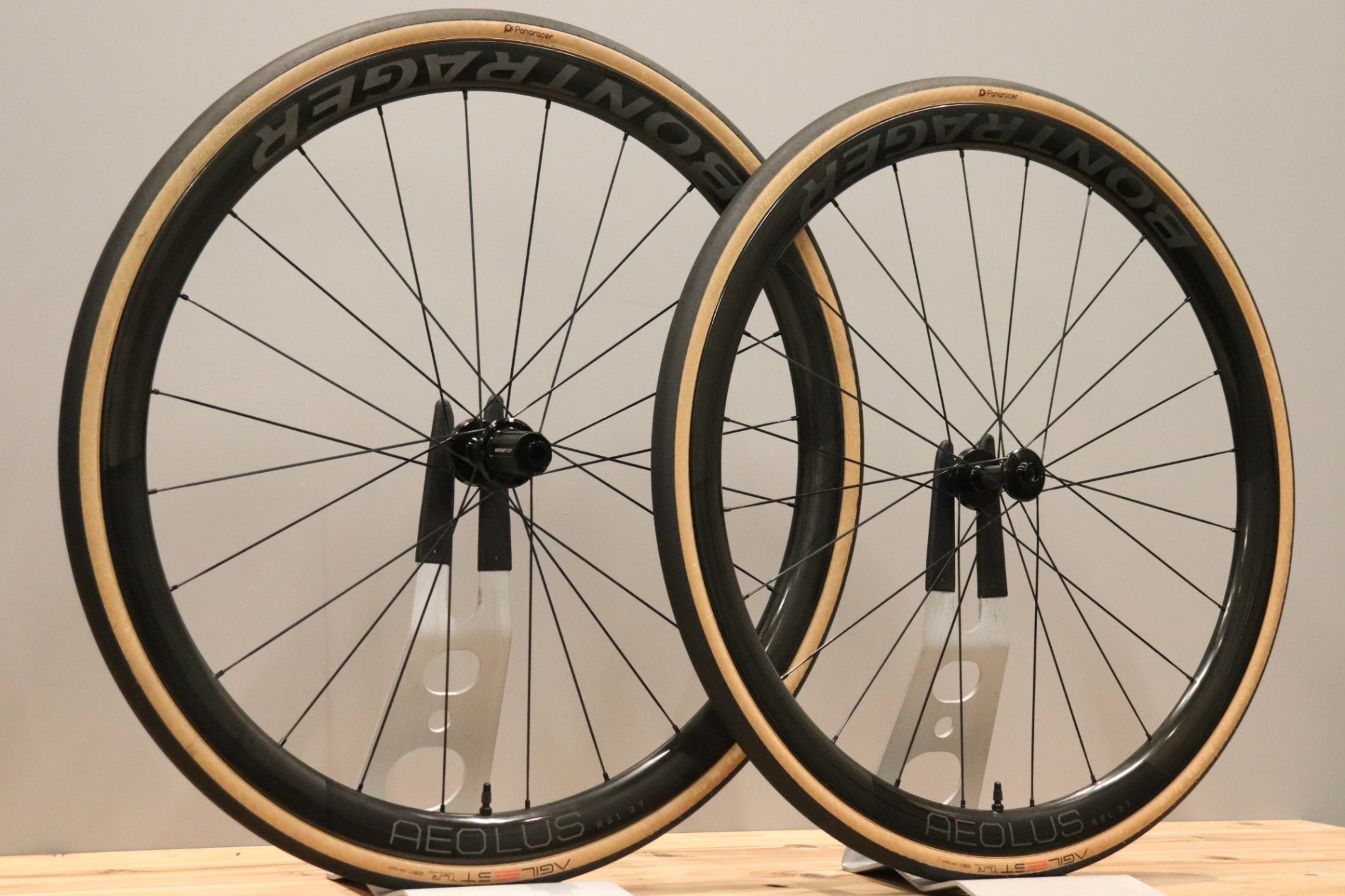 ボントレガー BONTRAGER アイオロス AEOLUS RSL 37 カーボン