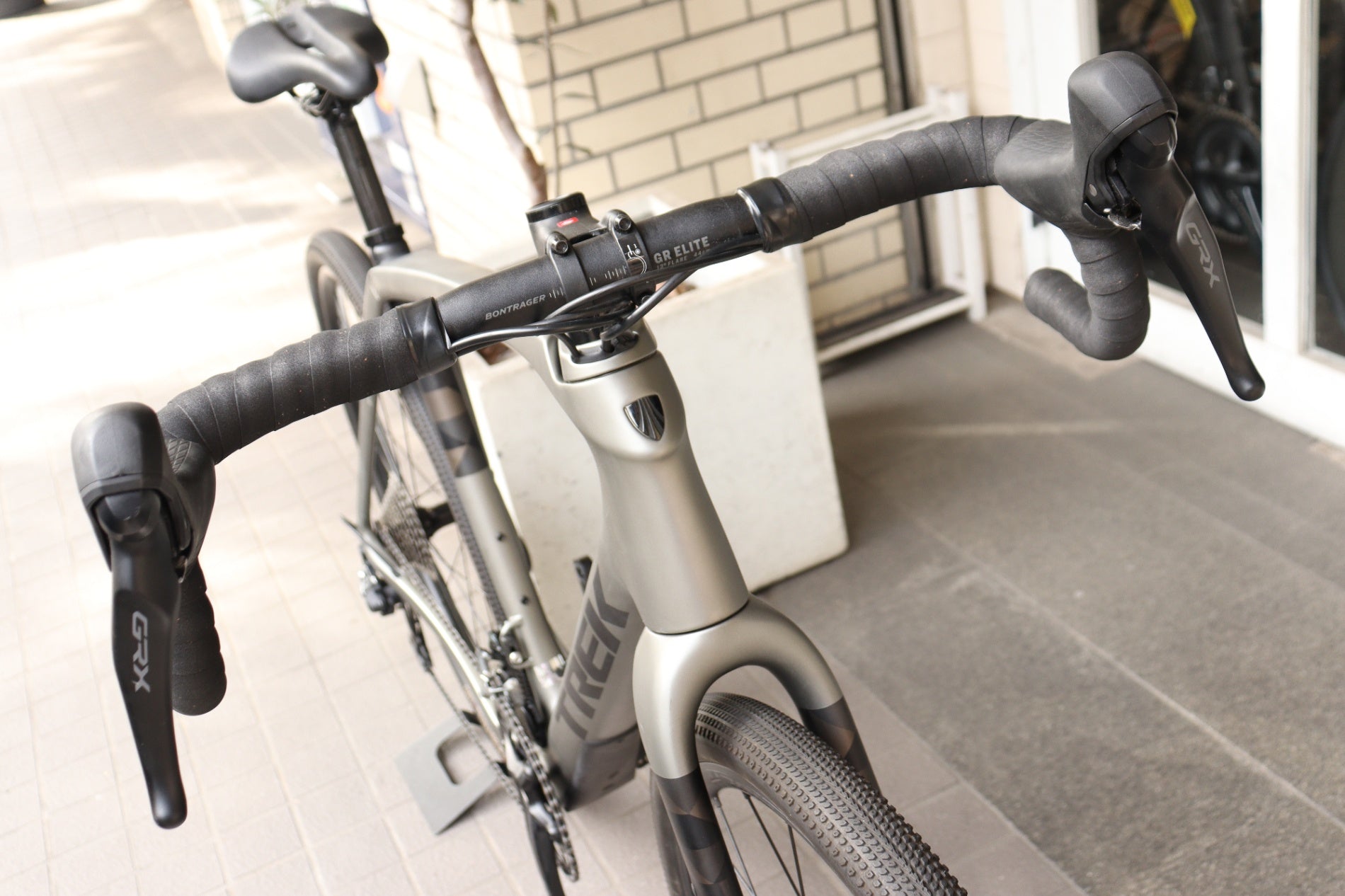 TREK　ロードバイク　CHECKPOINBT SL5  BONTRAGERホイール装着 TREK ロードバイク CHECKPOINBT SL5 BONTRAGERホイール装着 【公式通販】