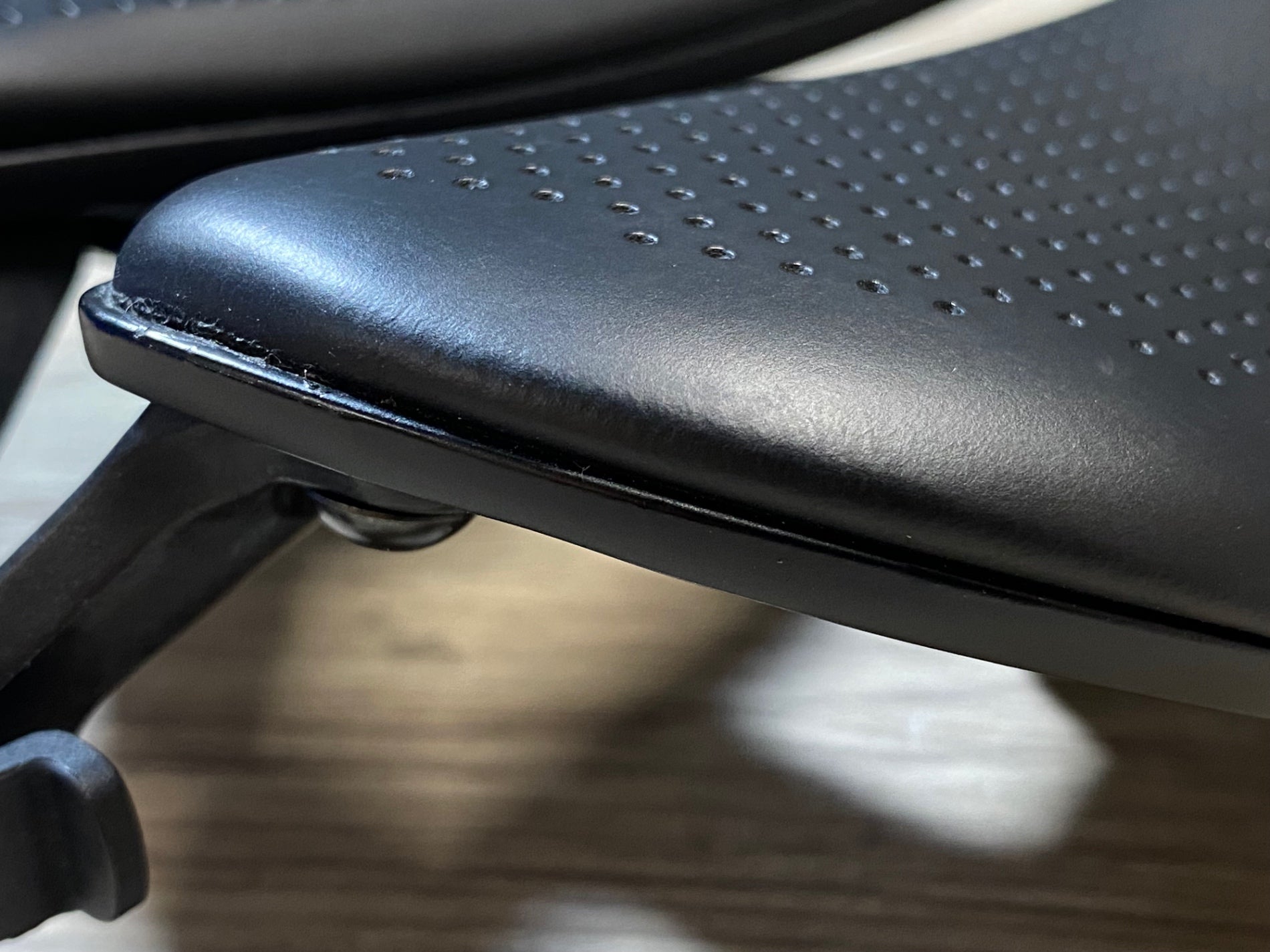 AEOLUS PRO カーボンサドル ブラック Trek Aeolus Pro AirLoom バイクサドル – バイクプラス