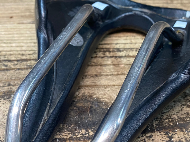 JM076 セライタリア selle ITALIA SLR SUPERFLOW S3 サドル 黒 Ti316 レール