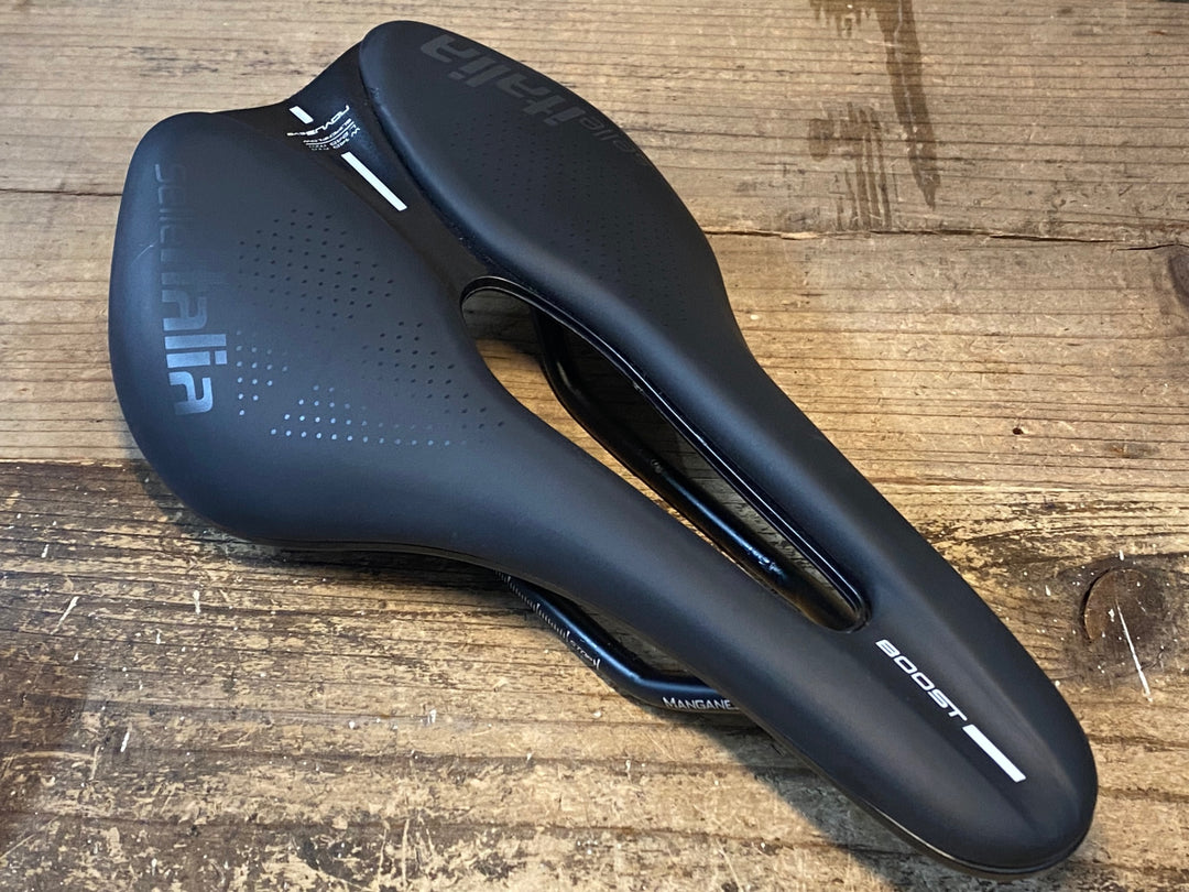 JP527 セライタリア SELLE ITALIA NOVUS BOOST EVO TM スーパーフロー サドル 黒 145㎜ MANGANESE レール