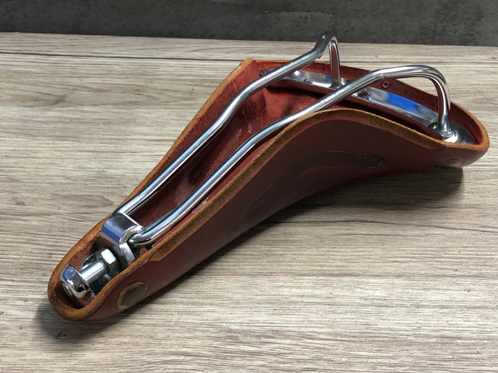 KI381 ブルックス BROOKS PROFESSIONAL 革 サドル