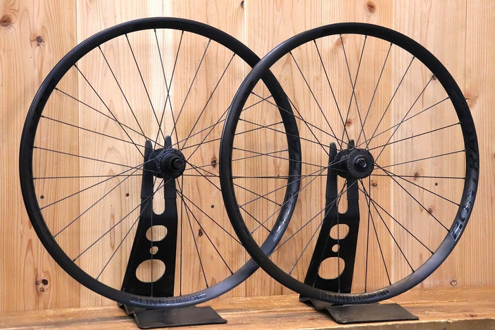 ボントレガー BONTRAGER LINE COMP 30 TLR アルミ チューブレスレディ ホイールセット シマノ マイクロスプライン 12S MTB 29インチ 【芦屋店】