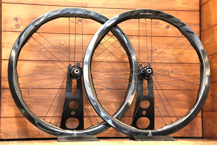 カンパニョーロ CAMPAGNOLO シャマル SHAMAL DUAL PROFILE カーボン チューブレス ホイールセット シマノ11S/12S 【東京南麻布店】
