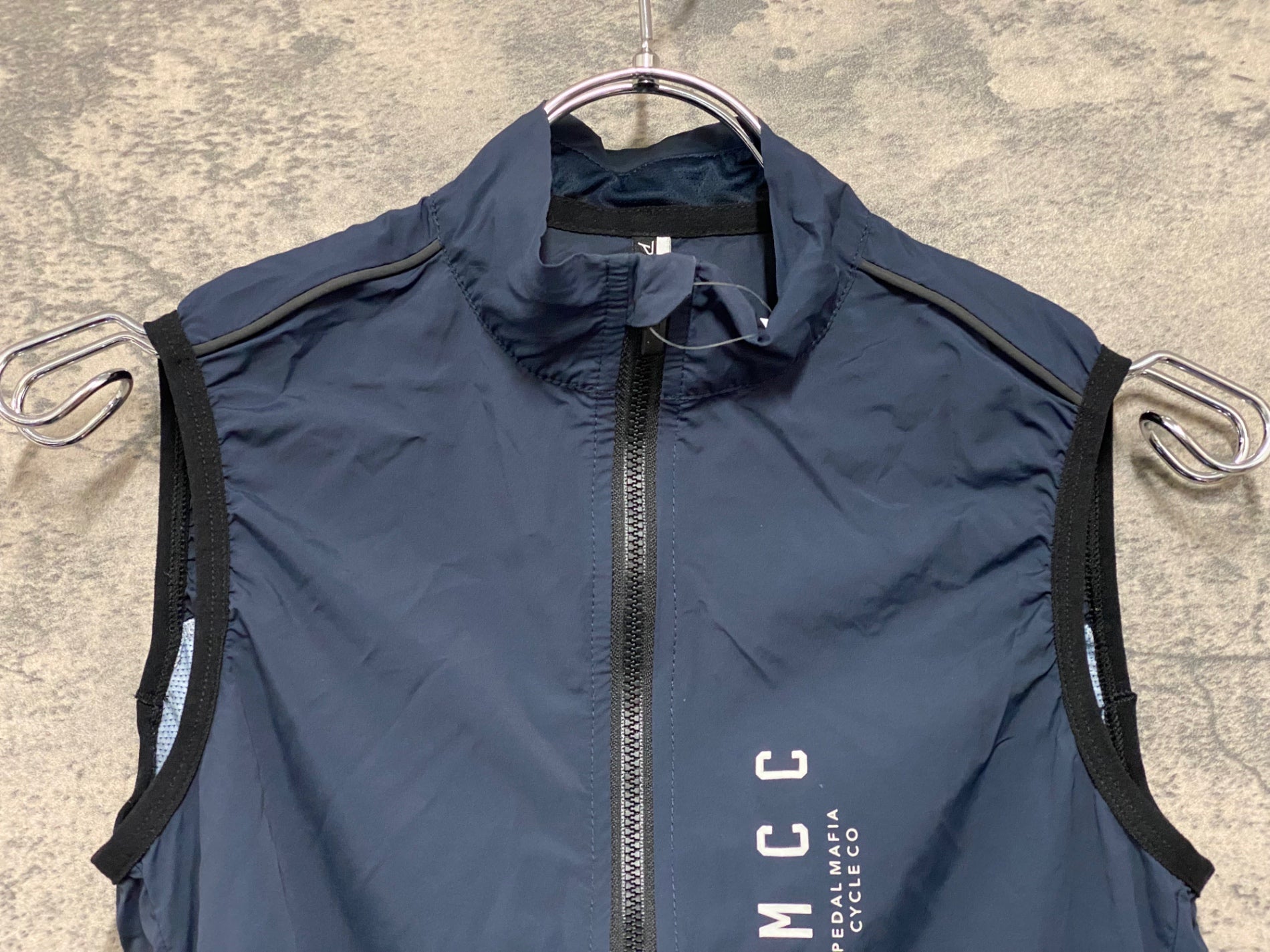 JV178 ペダルマフィア Pedal Mafia PMCC ジレ サイクルベスト 濃紺 2XS