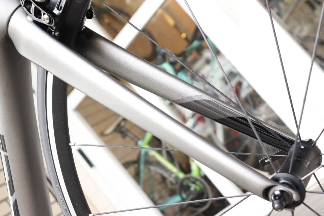 トレック TREK エモンダ EMONDA SLR6 2018モデル 56サイズ シマノ アルテグラ R8000 MIX 11S カーボン ロードバイク 【横浜店】