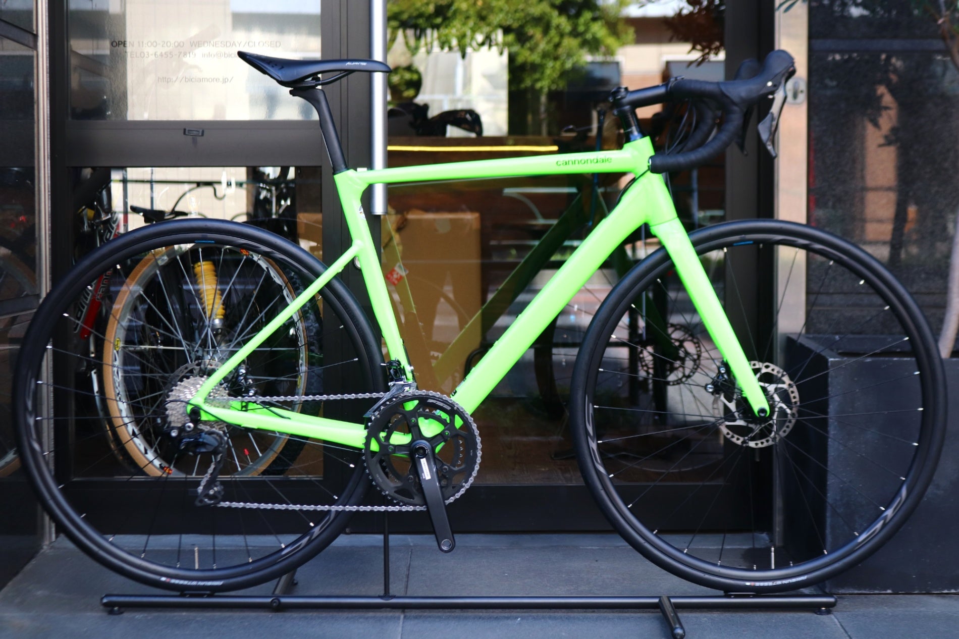 販売済！最終値下げ！！CANNONDALE CAAD13 2020  ロードバイク540 キャノンデール CANNONDALE キャド CAAD13 2020 54サイズ シマノ 105