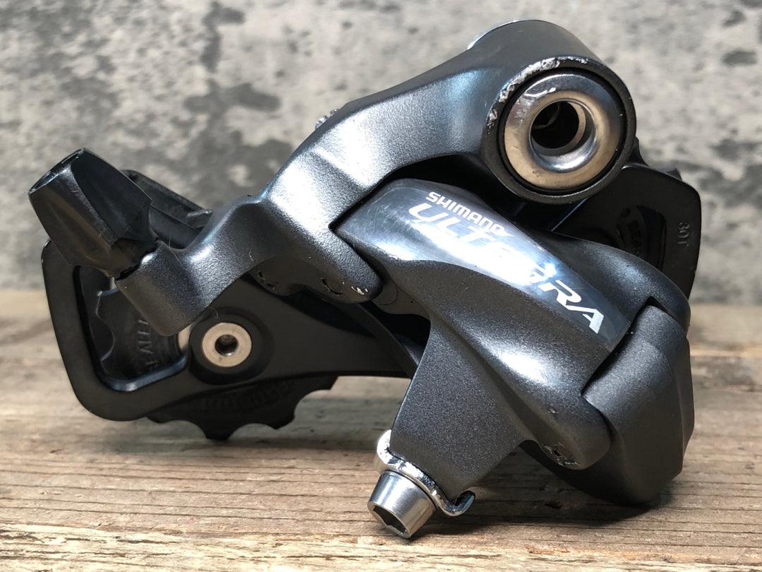 IX397 シマノ SHIMANO アルテグラ ULTEGRA RD-6700 SS リアディレイラー 10S ※プーリーゲージ一部欠損