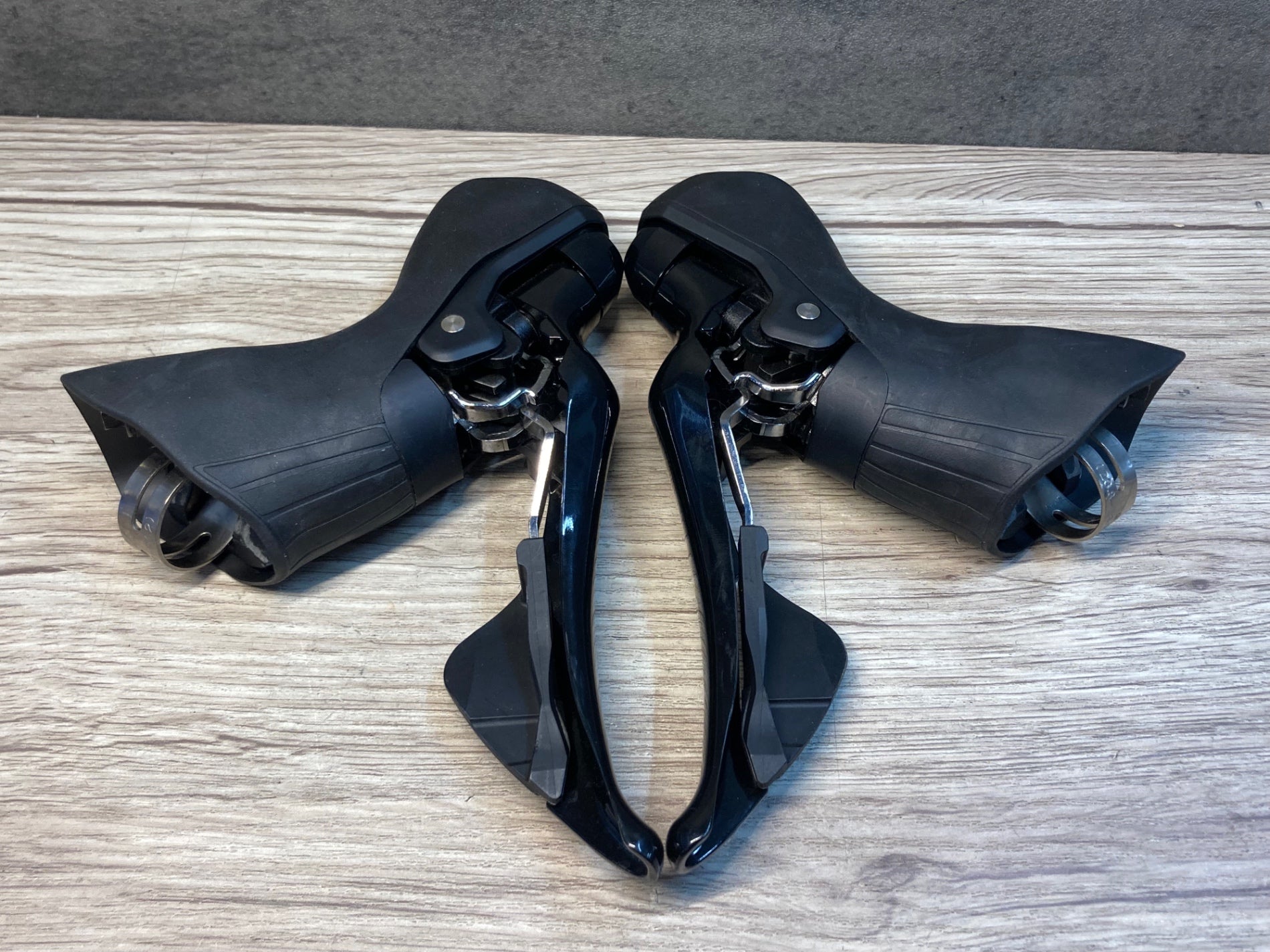 JK060 シマノ SHIMANO 105 ST-R7025 STIレバー 2x11S 油圧 – BICI