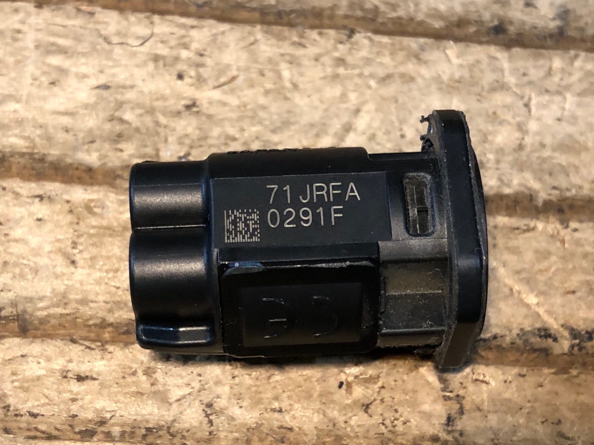 SHIMANO EW-RS910 (ジャンクションA 2ポート) 【公式通販】
