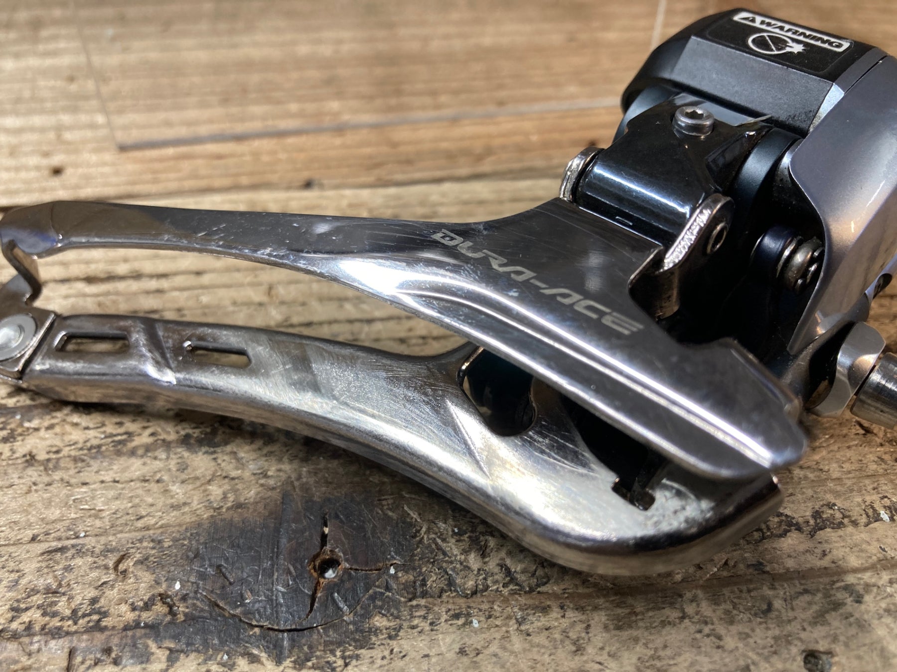 JU834 シマノ SHIMANO デュラエース DURA-ACE FD-9070 フロント