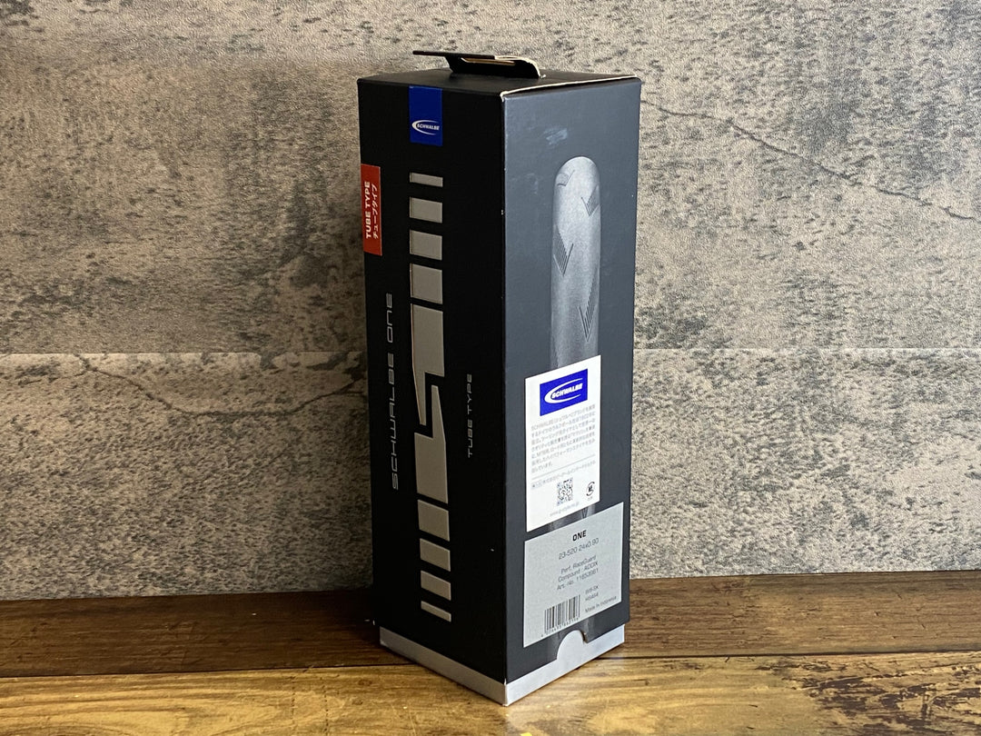 JT731 シュワルベ SCHWALBE ONE タイヤ クリンチャー 24×0.90 黒 未使用