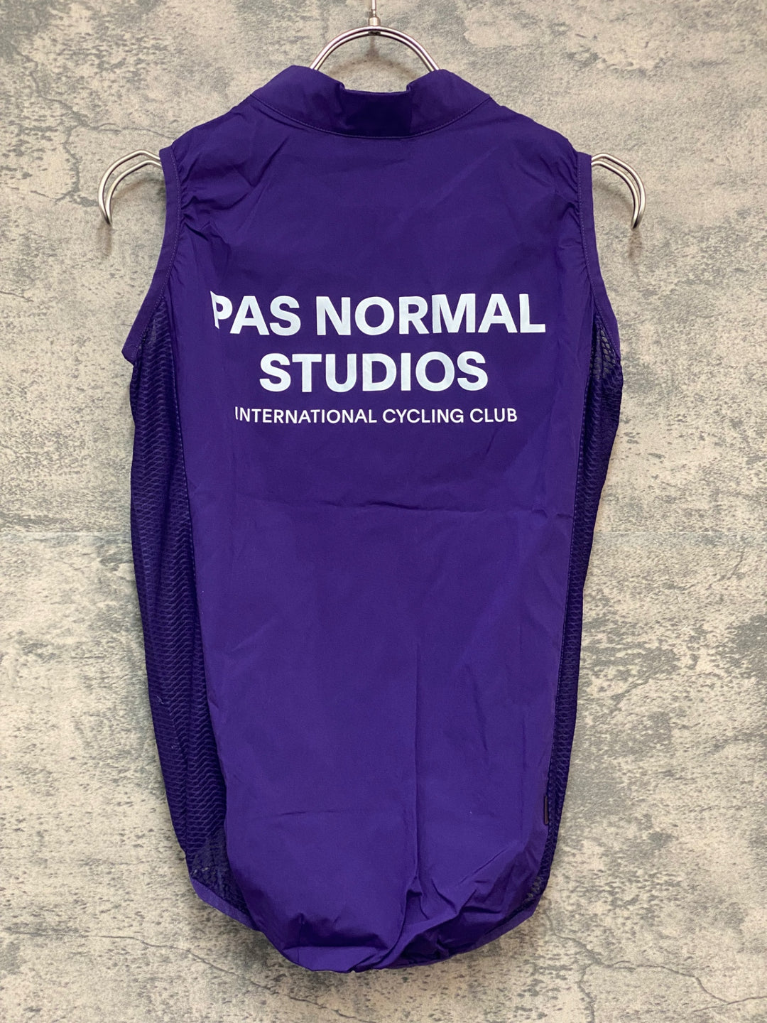 JY510 パスノーマルスタジオ PAS NORMAL STUDIOS Mechanism Stow Away Gilet ジレ サイクルベスト パープル XS