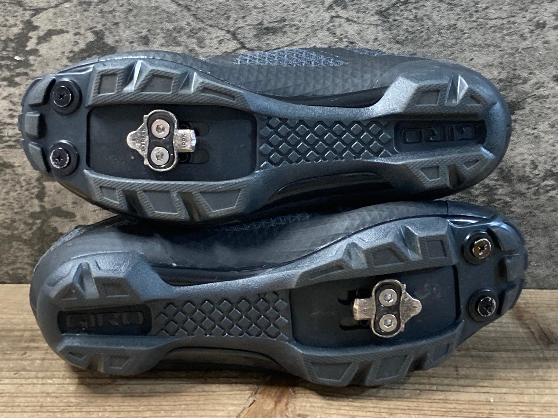 KF845 ジロ GIRO REV ビンディングシューズ 黒 SPD 2穴 EU41 – BICI