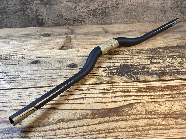 KP879 レンサル RENTHAL FATBAR CARBON 35 カーボン ハンドルバー 760mm