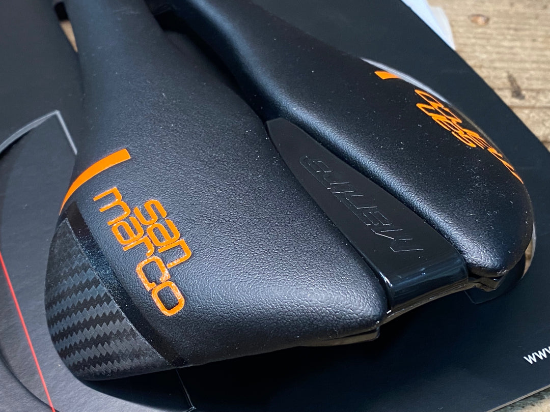 JR320 サンマルコ san marco MANTRA CARBON FX サドル 黒オレンジ NARROW CARBON レール