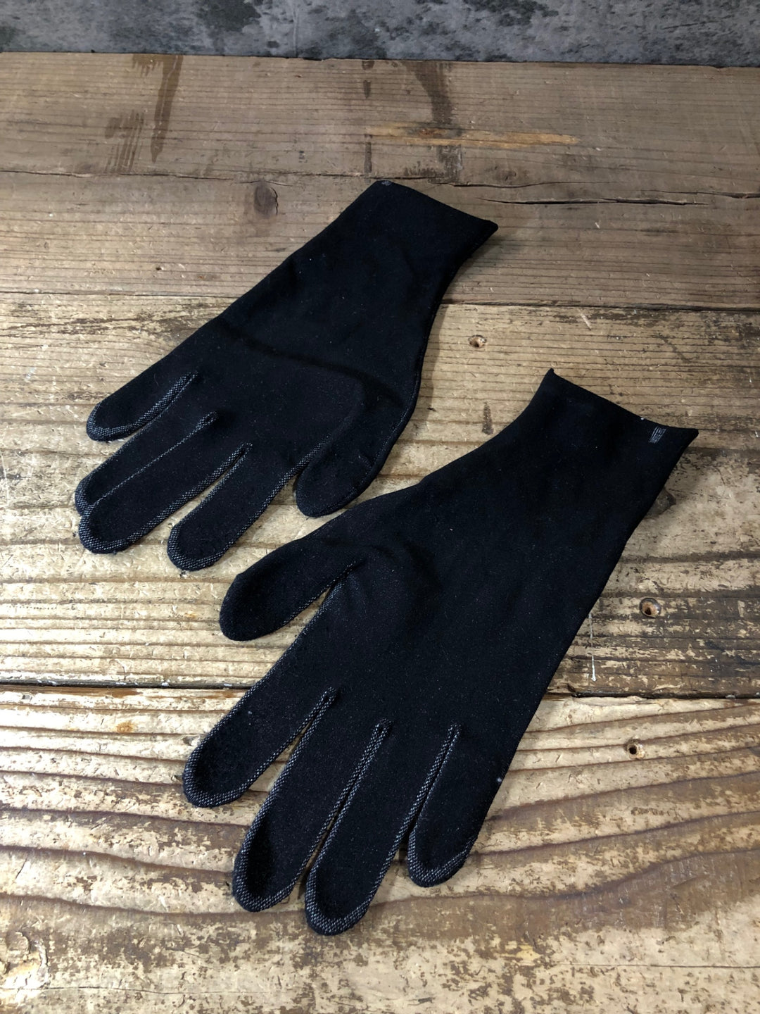 JQ027 アソス ASSOS SPRING FALL LINER GLOBE 長指 グローブ 黒 ※スレ