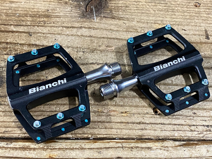 JN934 ビアンキ BIANCHI フラットペダル チェレステ 黒