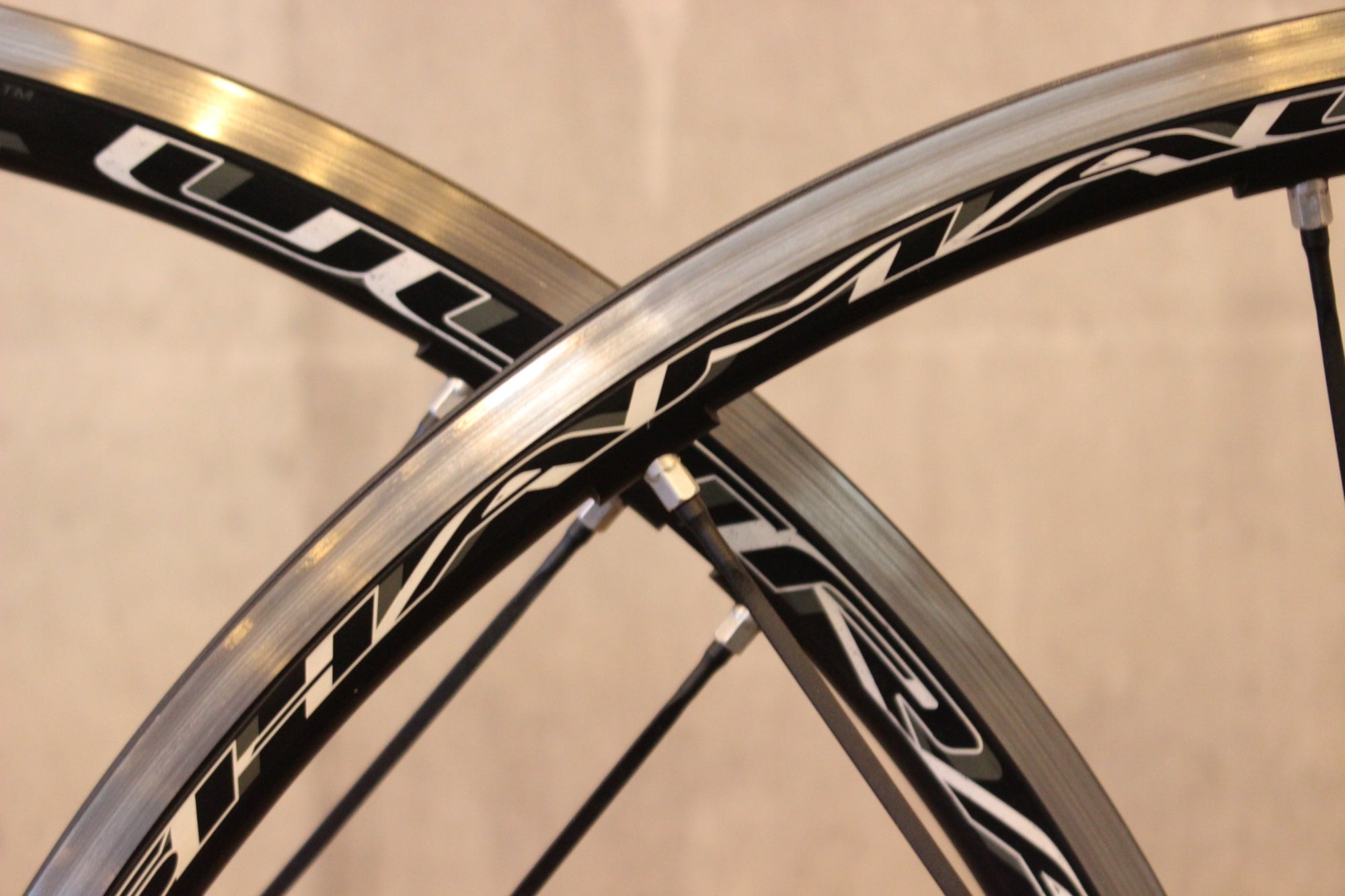 カンパニョーロ CAMPAGNOLO シャマル ウルトラ SHAMAL ULTRA アルミ