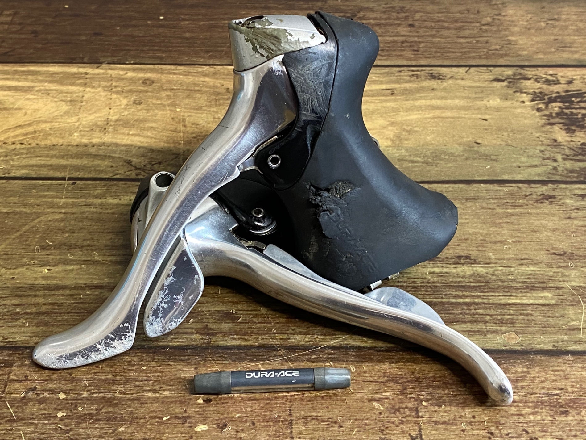 新品未使用　デュラエースST-7700 SITレバー 25周年記念モデル JN984 シマノ SHIMANO デュラエース DURA-ACE ST-7700 STIレバー 2×10S