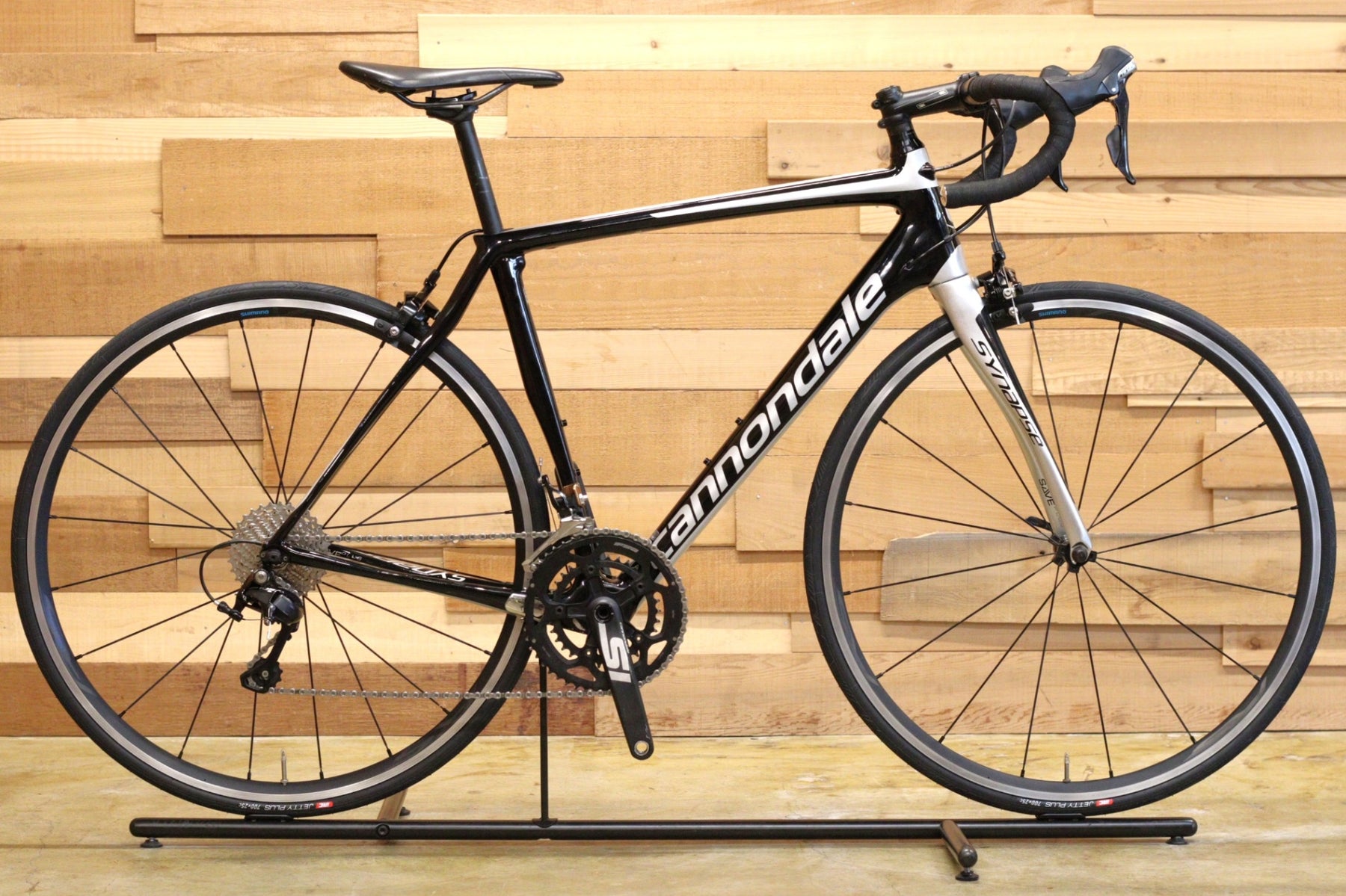 キャノンデール　シナプス2017 2017' Cannondale SYNAPSE DISC 105 -(新潟の自転車のプロショップ
