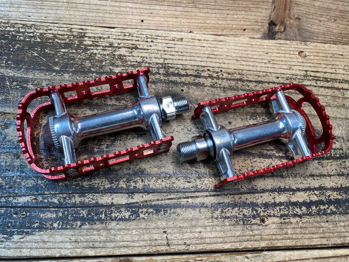 JN490 三ヶ島 MKS BM-7 BMX フラットペダル レッドケージ