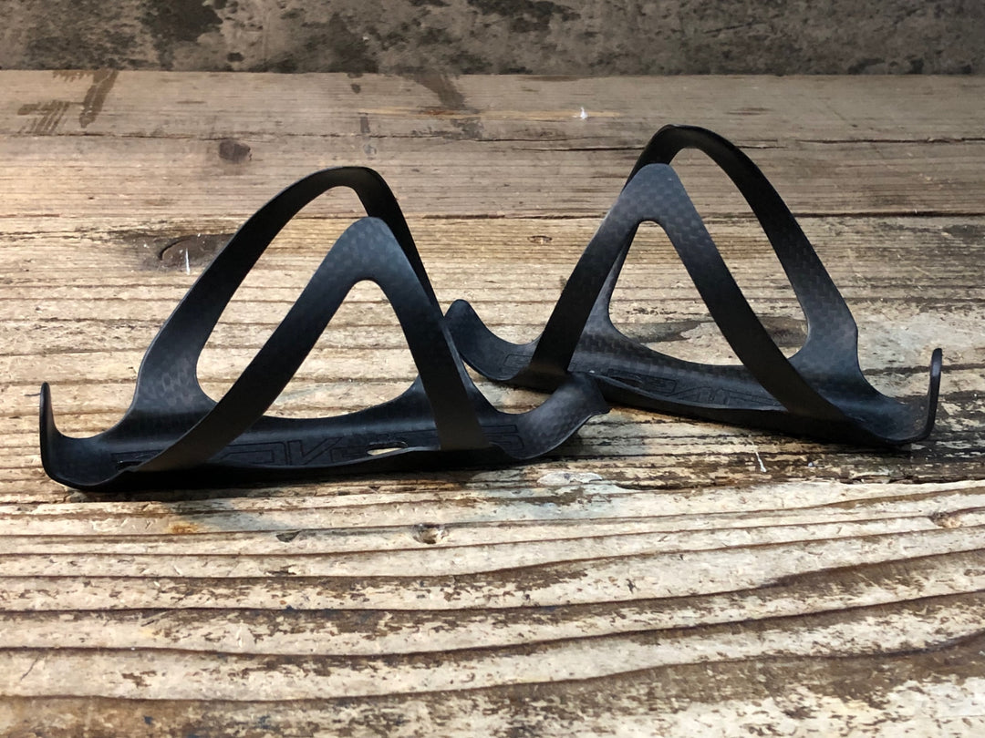 JW904 スパカズ SUPACAZ FLY CAGE CARBON カーボン ボトルケージ 黒 2個セット