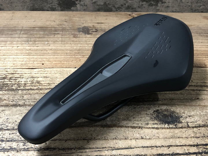 KA201 フィジーク fizik TERRA ARGO X3 サドル 150mm