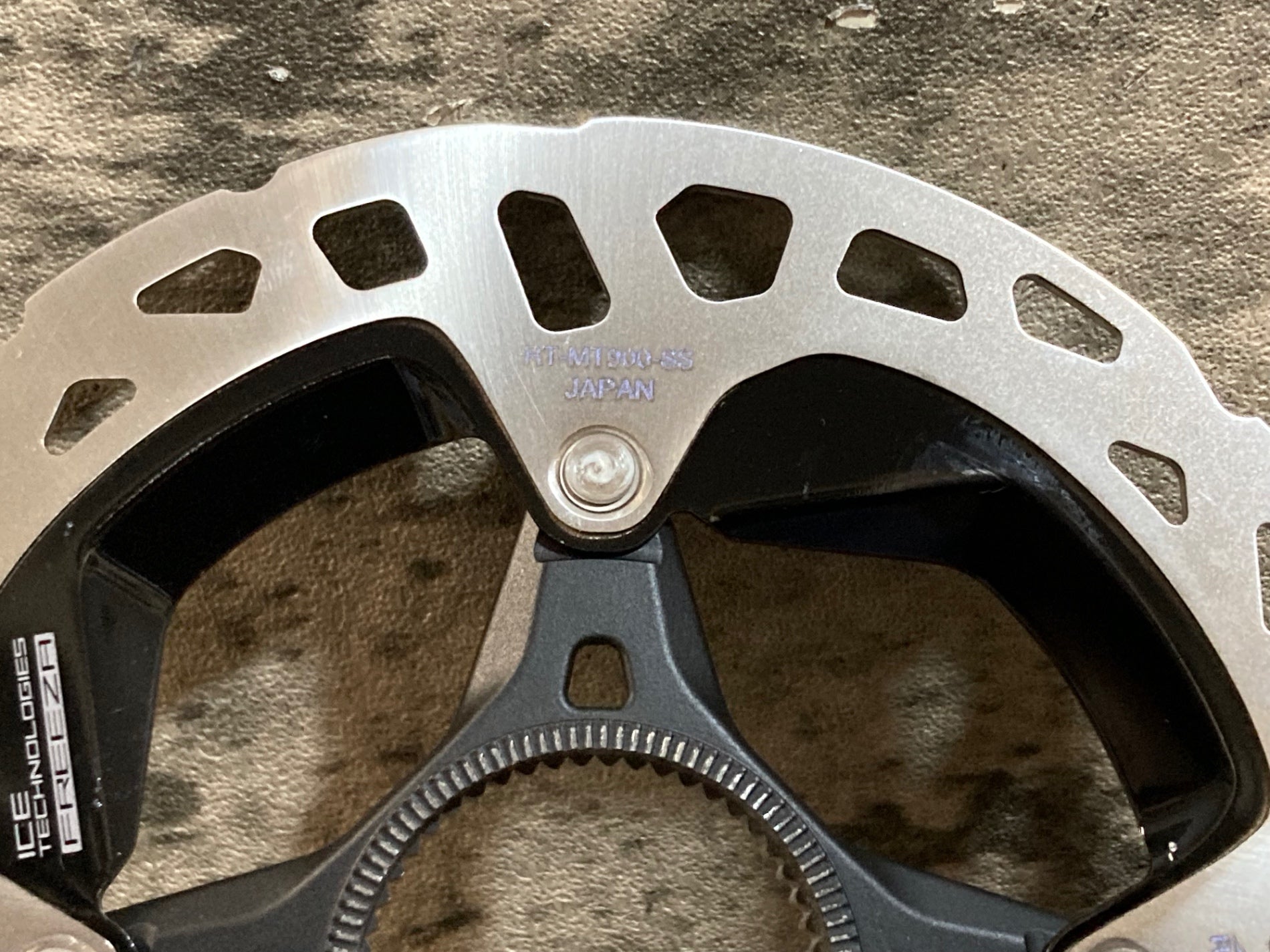 KF347 シマノ SHIMANO RT-MT900-SS ディスクブレーキローター Φ140