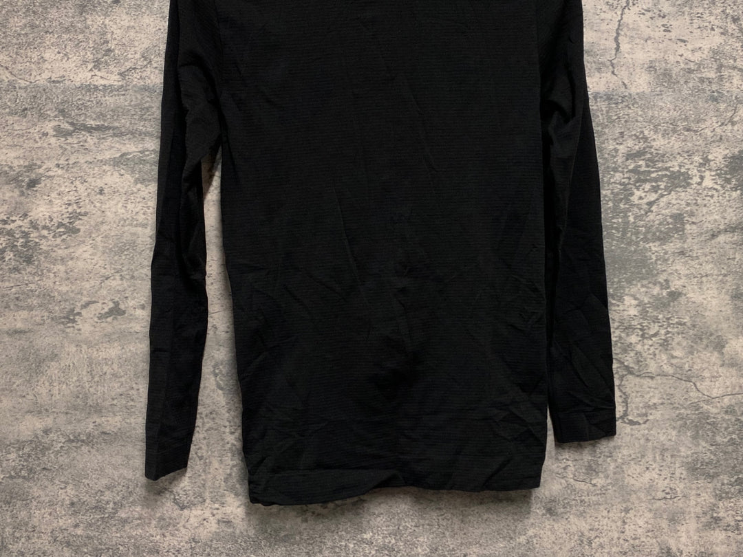 JW775 アソス assos Skin layer 長袖 ベースレイヤー 黒 XS/S