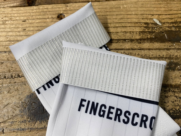 KM731 フィンガークロスド FINGERSCROSSED Aero Logo White エアロソックス S 白