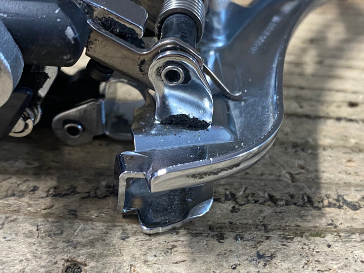 JY767 シマノ SHIMANO アルテグラ ULTEGRA FD-6870 フロントディレイラー Di2 動作確認済