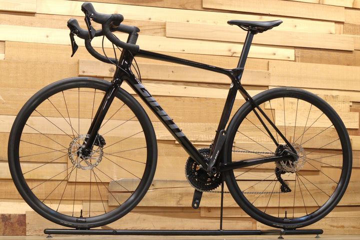 ジャイアント GIANT TCR ADVANCED 2 DISC KOM 2023 MLサイズ シマノ 105 R7020 11S カーボン ロードバイク 【立川店】