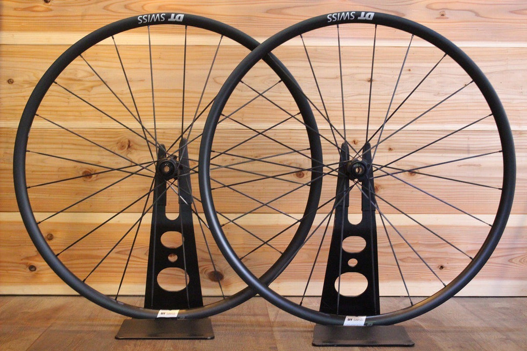 DT SWISS P1800 SPLINE 23 DB アルミ チューブレスレディ ディスク ホイールセット シマノ 11S/12S 内幅20mm 【名古屋店】
