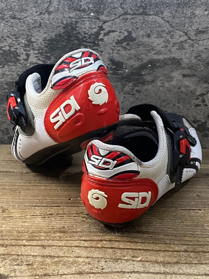 KK072 シディ SIDI GENIUS 5 CARBON ビンディングシューズ 3穴 EU43