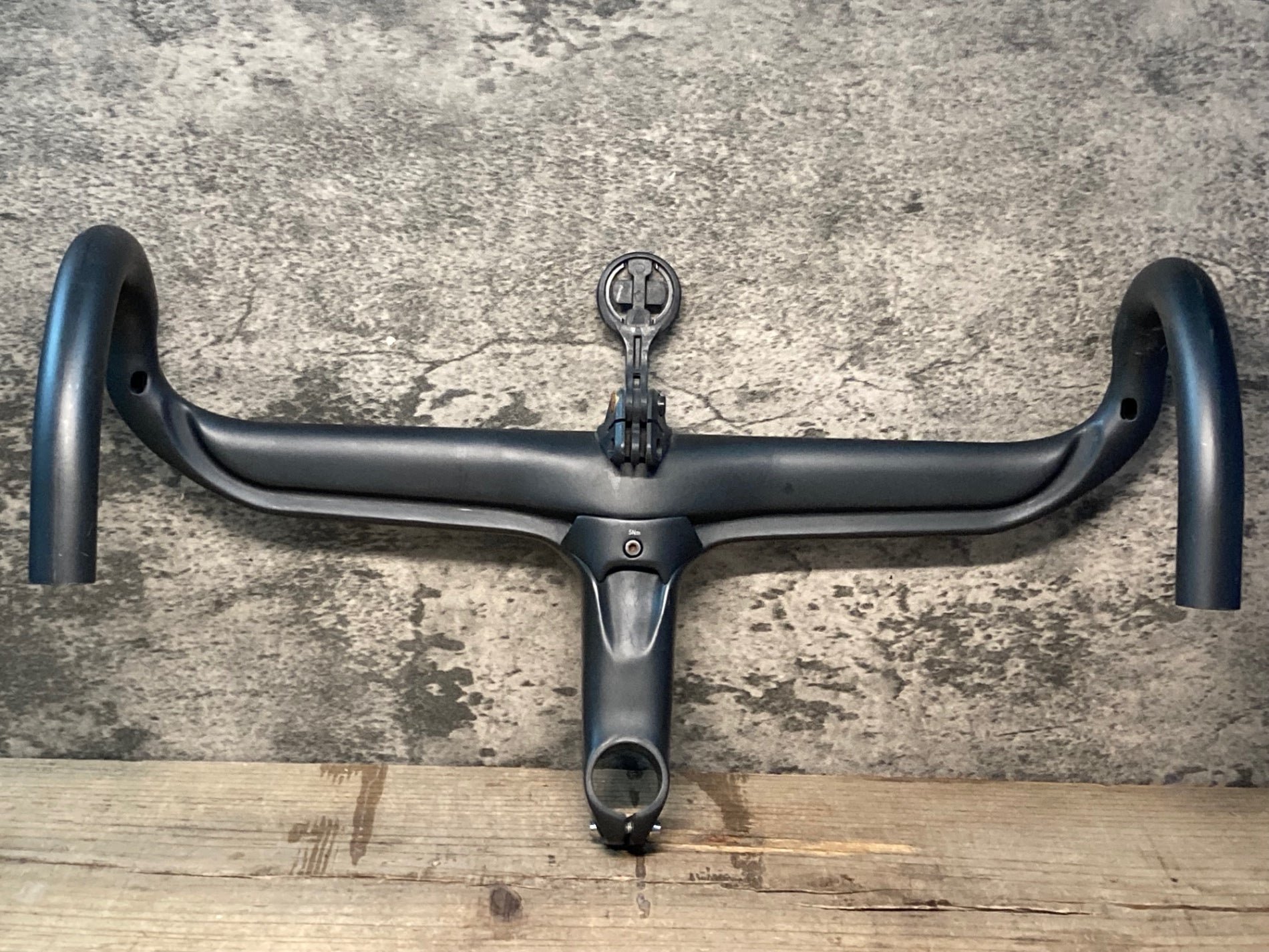 JH397 ボントレガー BONTRAGER AEOLUS RSL VR-C ハンドルバー カーボン