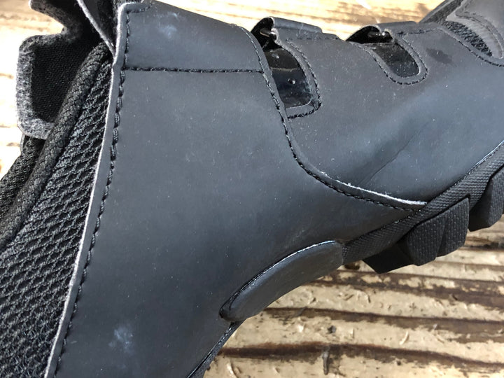 KG403 フィジーク FIZIK M6 MTB shoes ビンディングシューズ 黒 SPD EU38.5 ※ペン字あり