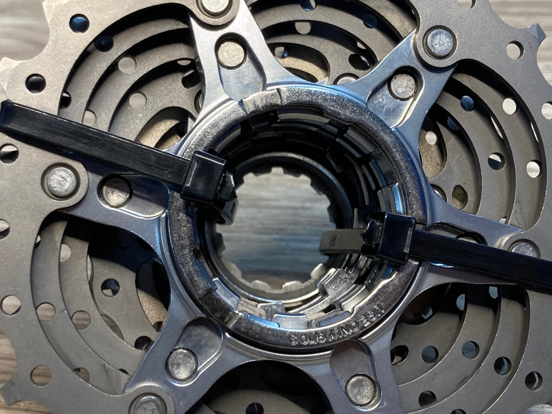 IV189 シマノ SHIMANO デュラエース DURA-ACE CS-7900 スプロケット 10S